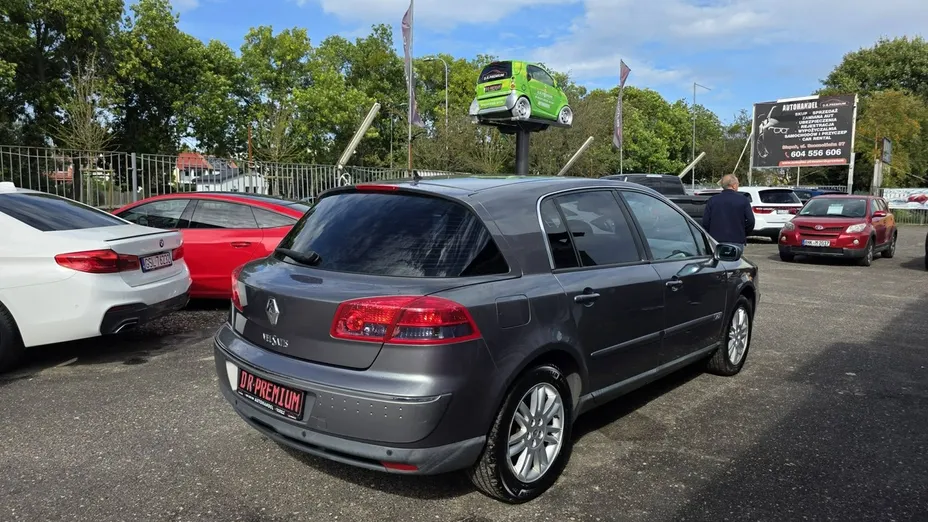 RENAULT Vel Satis -