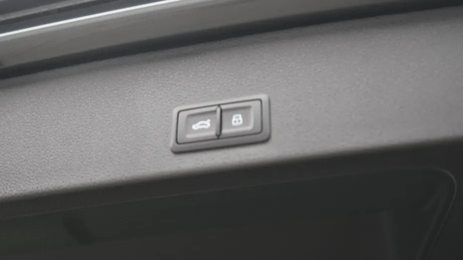 AUDI Q2 -