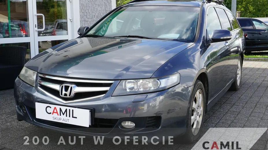 HONDA Accord -