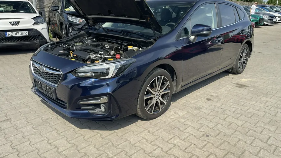 SUBARU Impreza -