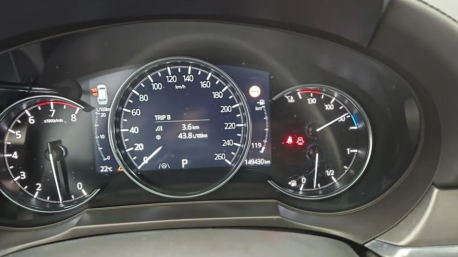 MAZDA 6 -