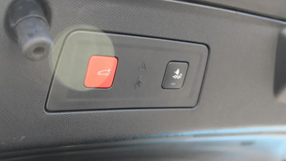 PEUGEOT 508 -