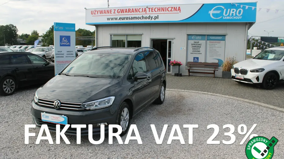 VOLKSWAGEN Touran -