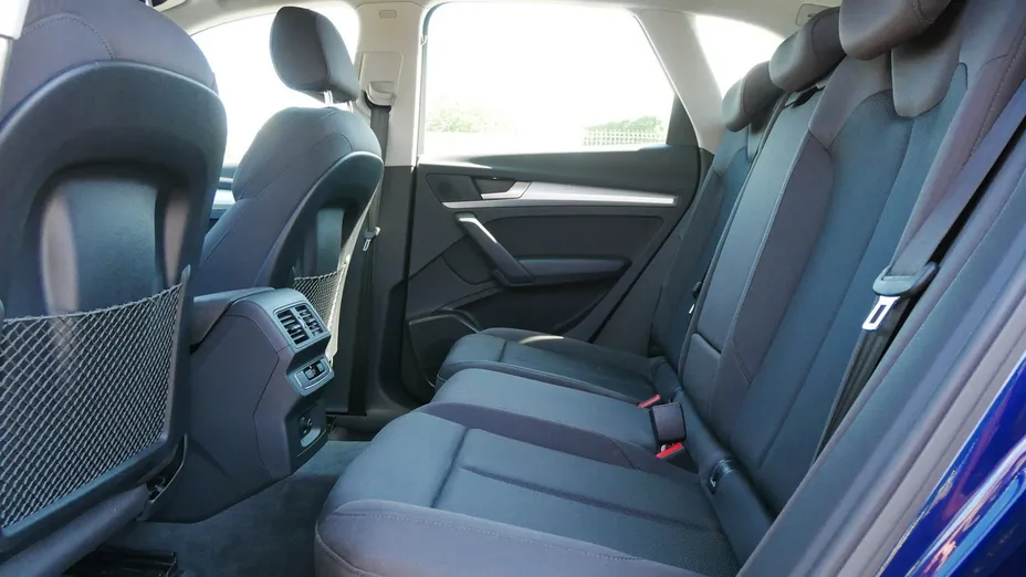 AUDI Q5 -