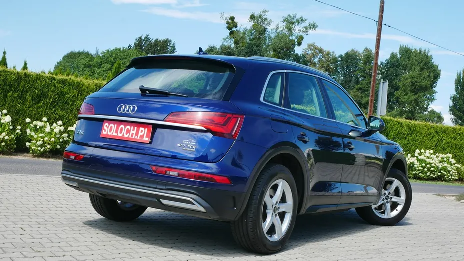 AUDI Q5 -