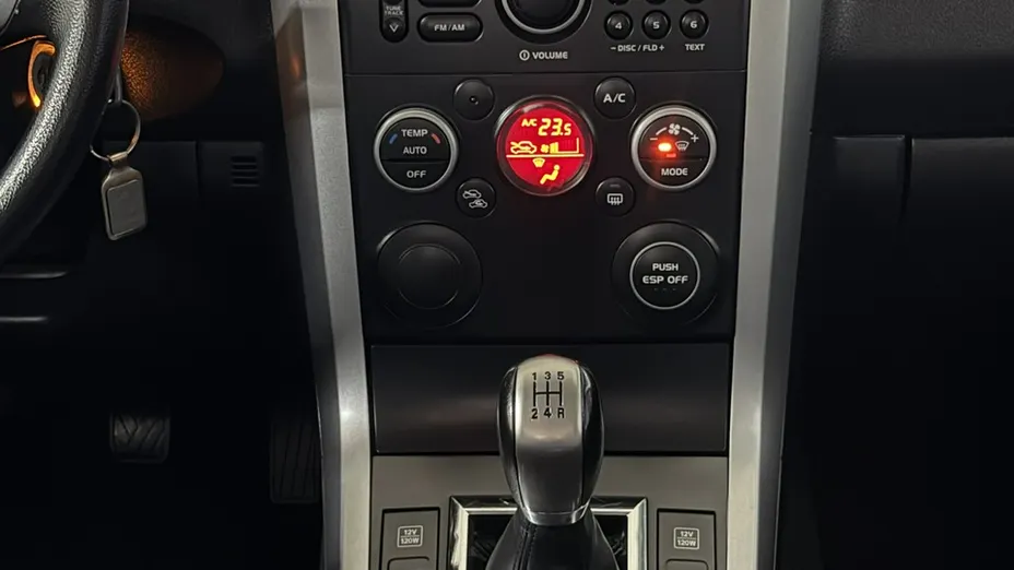 SUZUKI Grand Vitara -