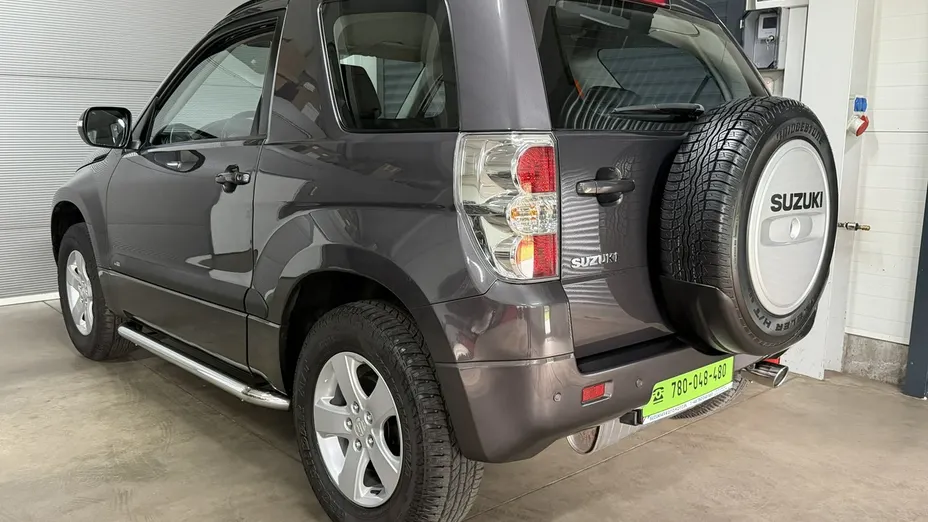 SUZUKI Grand Vitara -