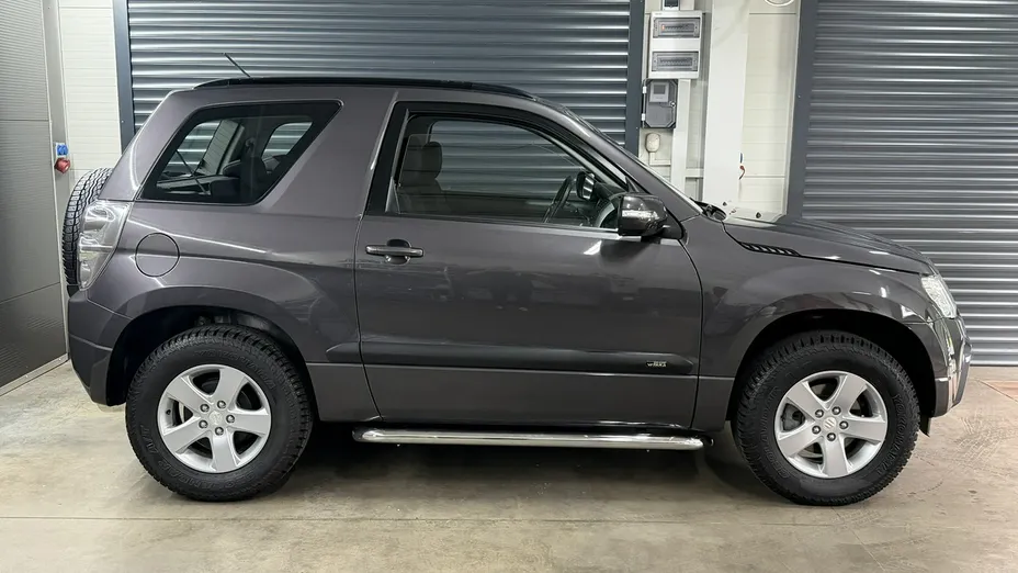 SUZUKI Grand Vitara -