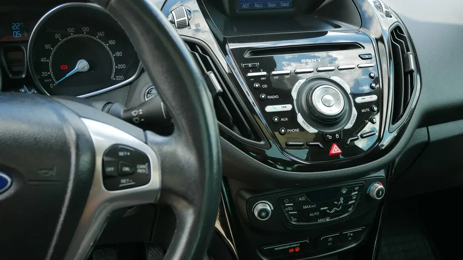 FORD B-MAX -