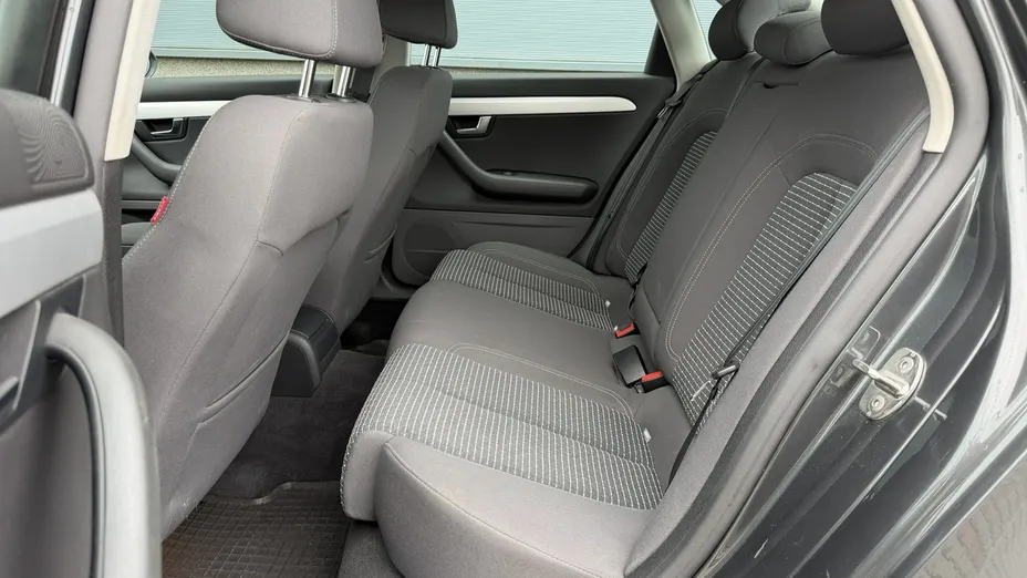 SEAT Exeo -