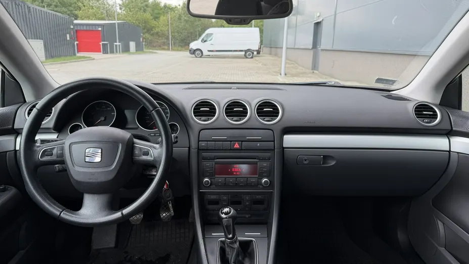 SEAT Exeo -