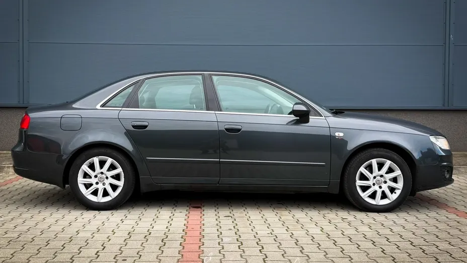 SEAT Exeo -