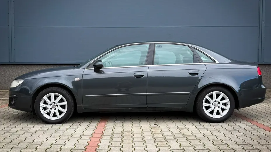 SEAT Exeo -