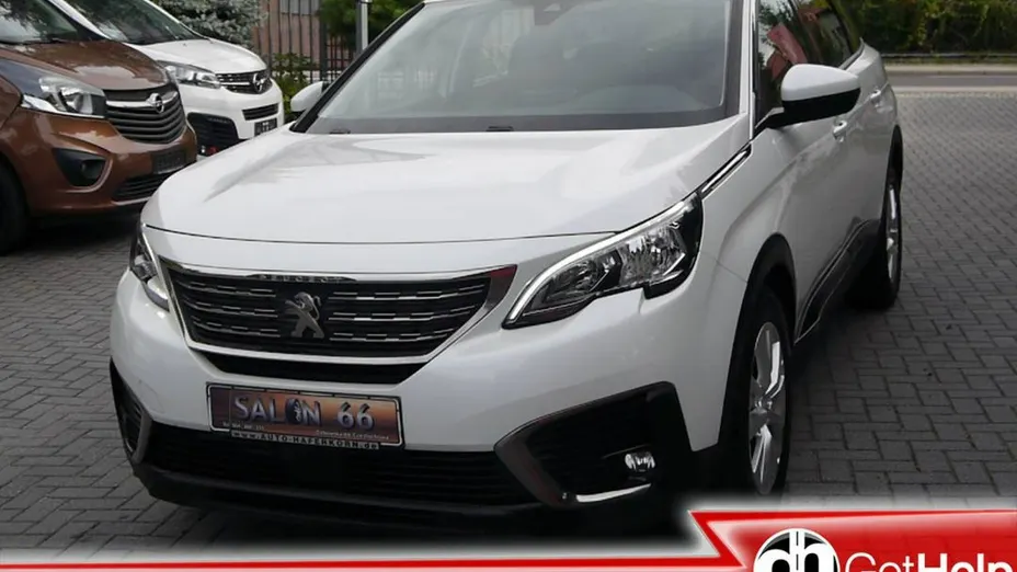 PEUGEOT 5008 -