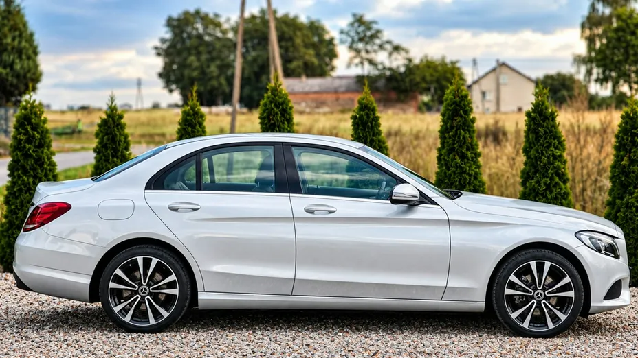 MERCEDES-BENZ C Klasa -