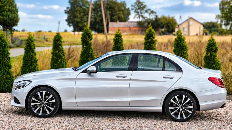 MERCEDES-BENZ C Klasa -
