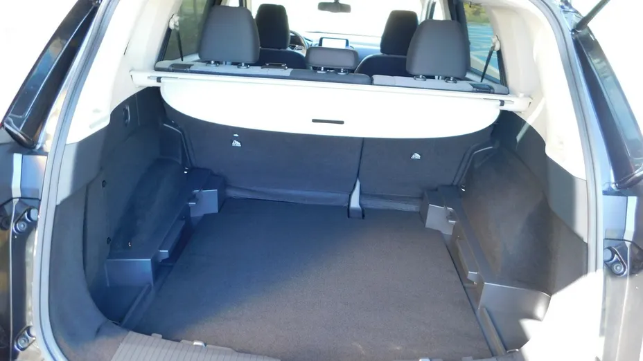 NISSAN X-Trail -