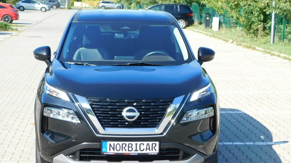 NISSAN X-Trail -