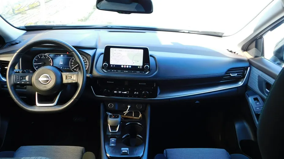 NISSAN X-Trail -