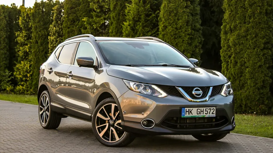 NISSAN Qashqai -