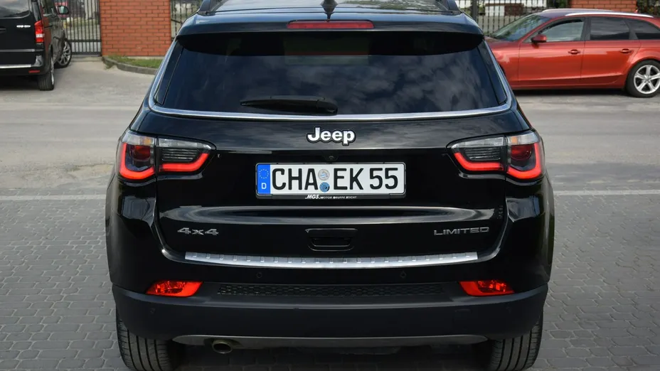 JEEP Compass -