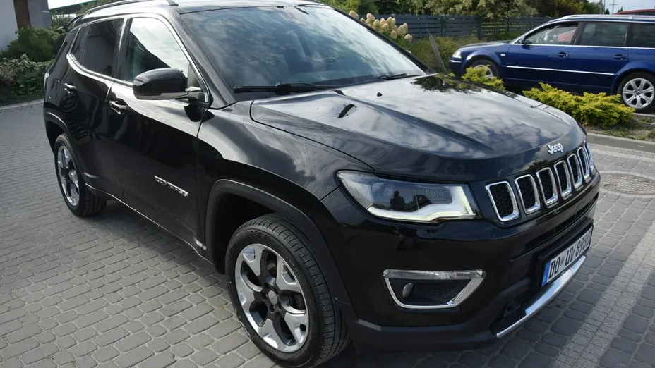 JEEP Compass -