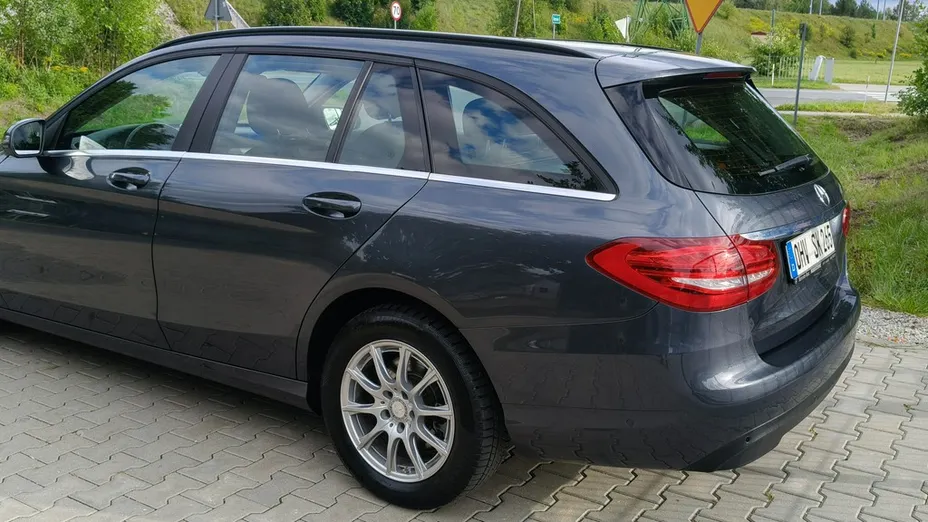 MERCEDES-BENZ C Klasa -