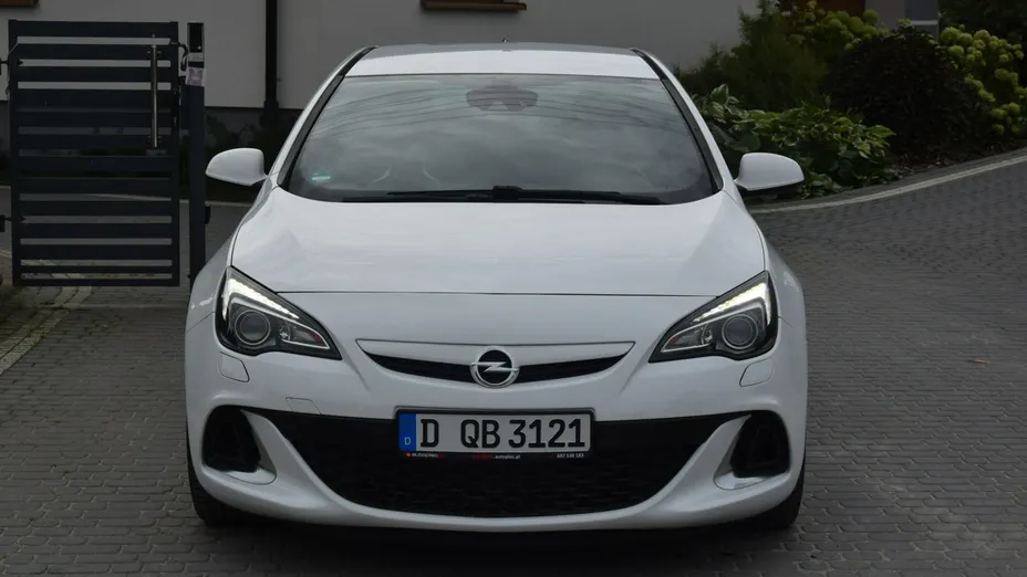 OPEL Astra -
