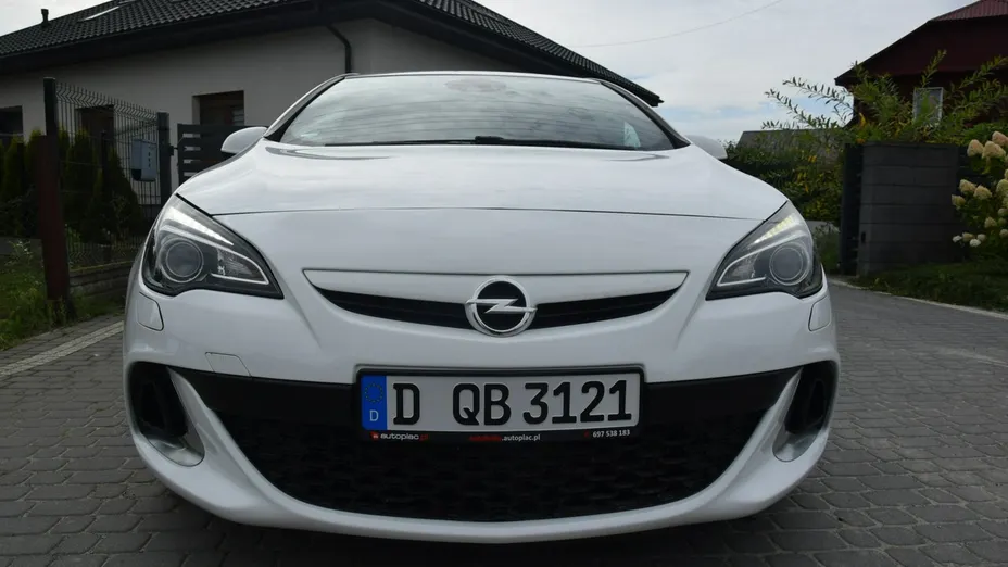 OPEL Astra -