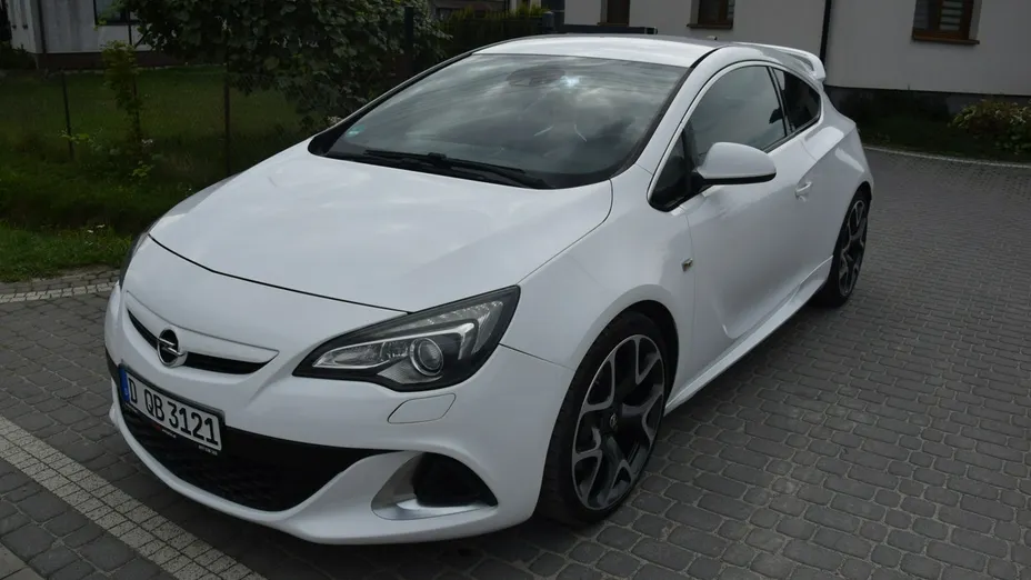 OPEL Astra -
