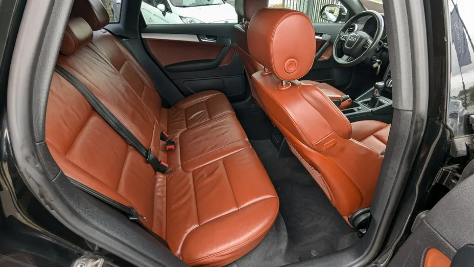 AUDI A3 Sportback -