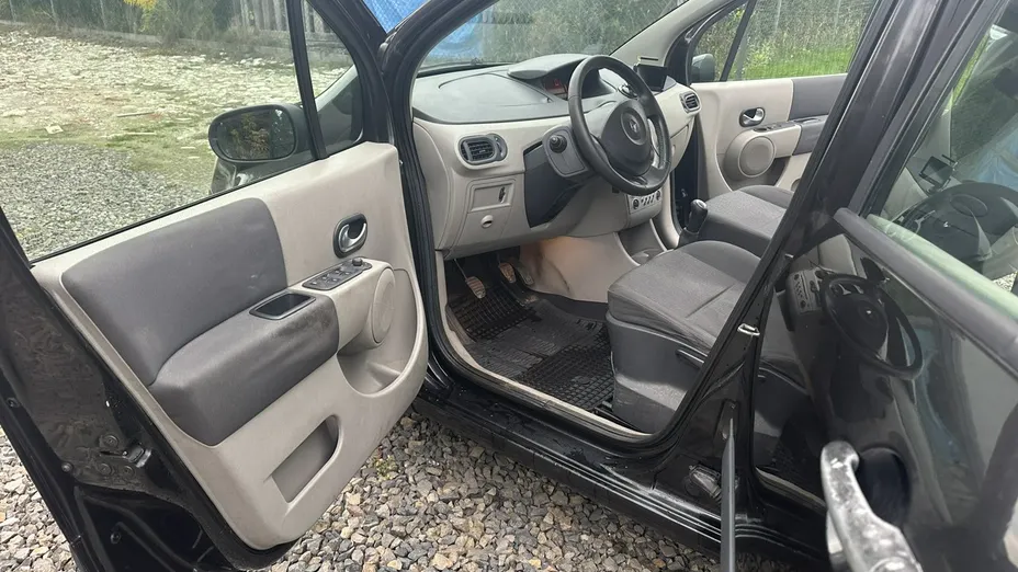 RENAULT Modus -