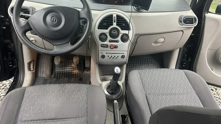 RENAULT Modus -