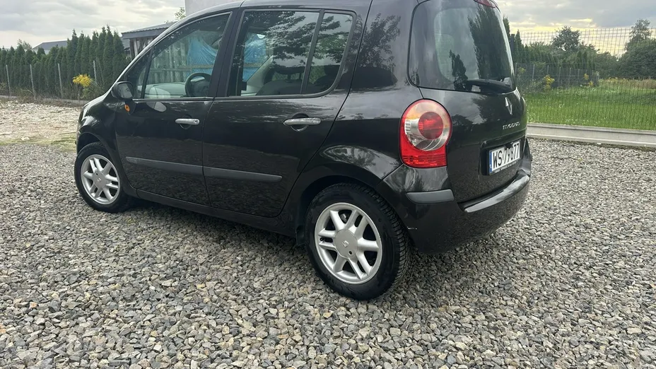 RENAULT Modus -