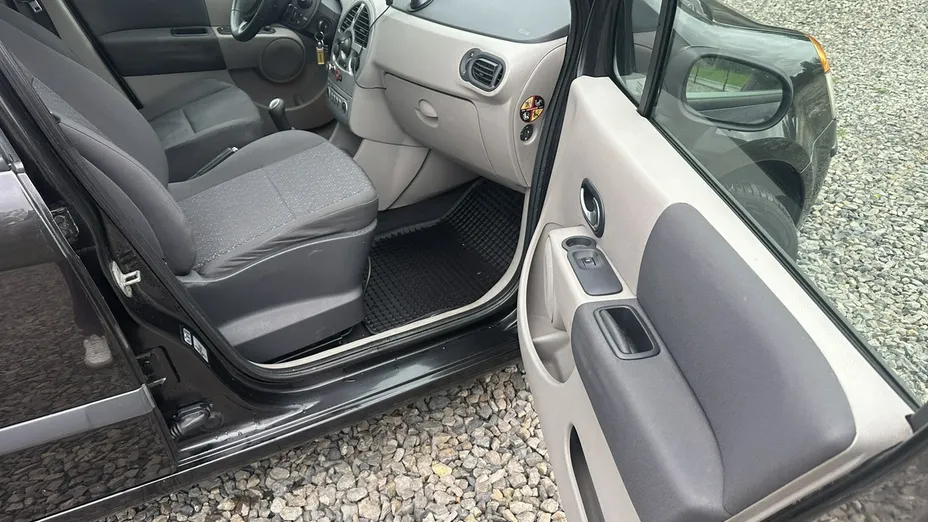 RENAULT Modus -