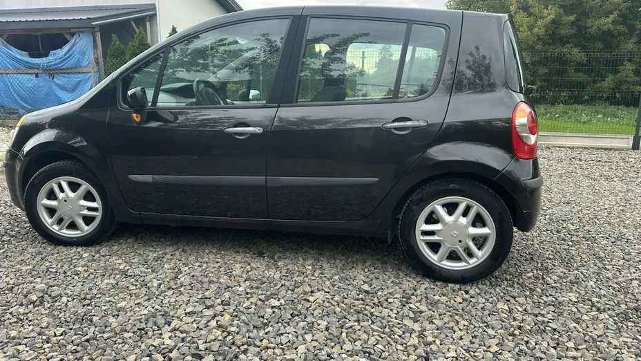 RENAULT Modus -