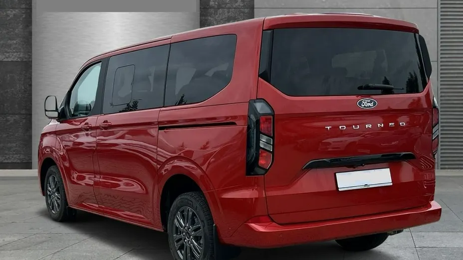 FORD Tourneo Custom -