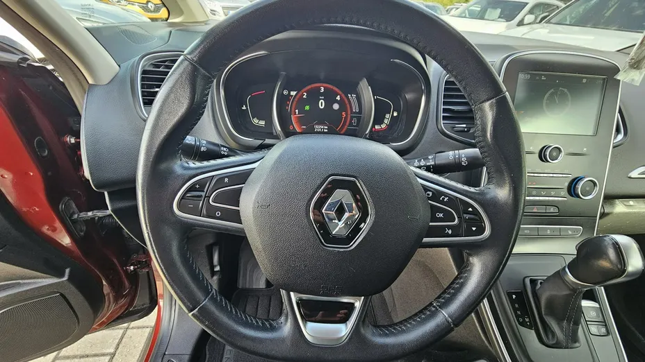 RENAULT Grand Scenic -
