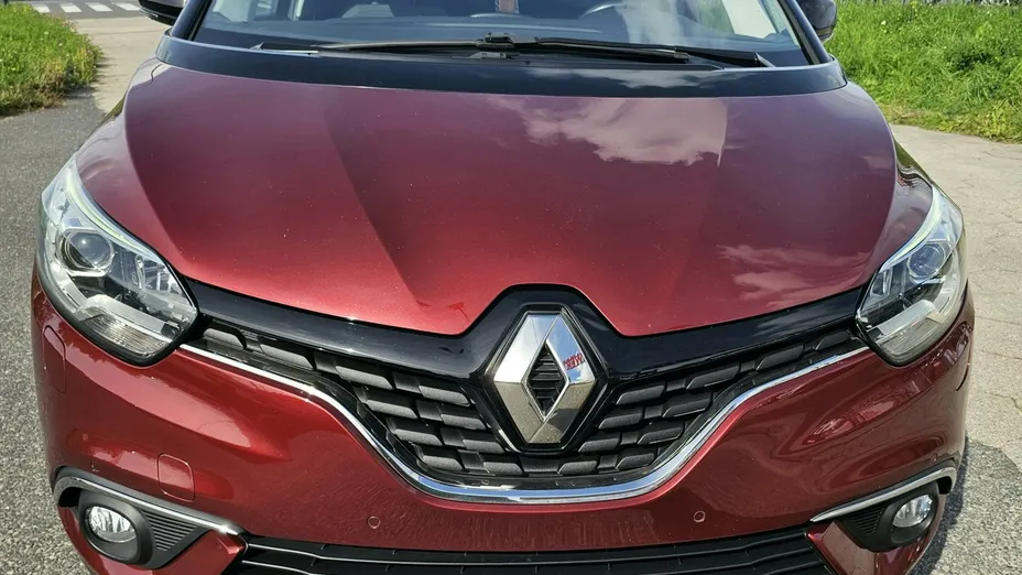 RENAULT Grand Scenic -