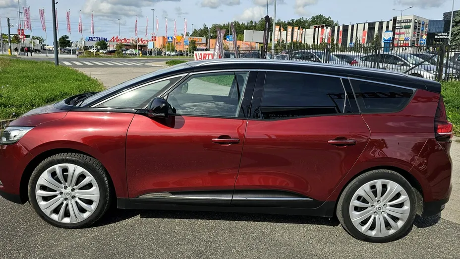 RENAULT Grand Scenic -