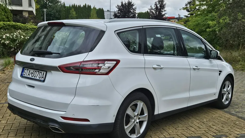 FORD S-MAX -