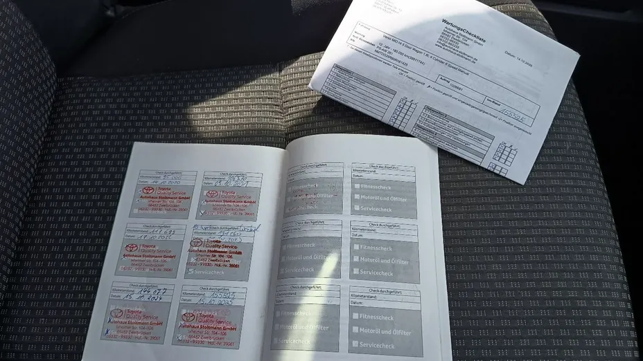 TOYOTA Verso -