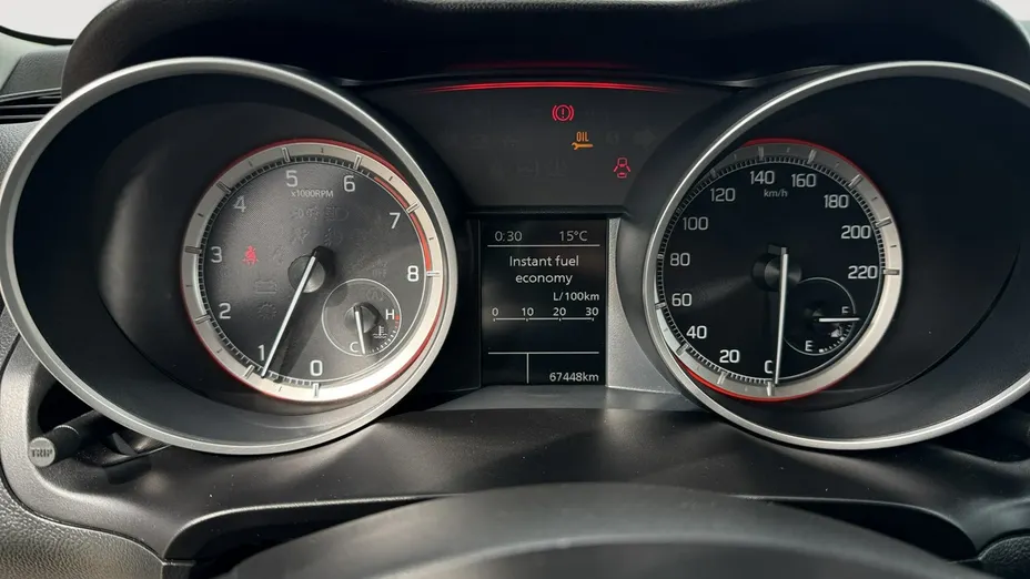 SUZUKI Swift -