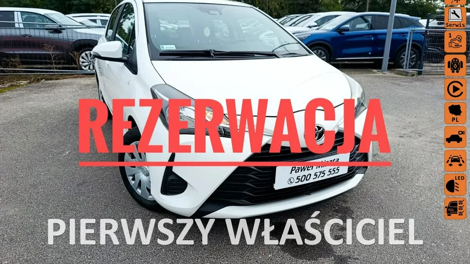 TOYOTA Yaris -