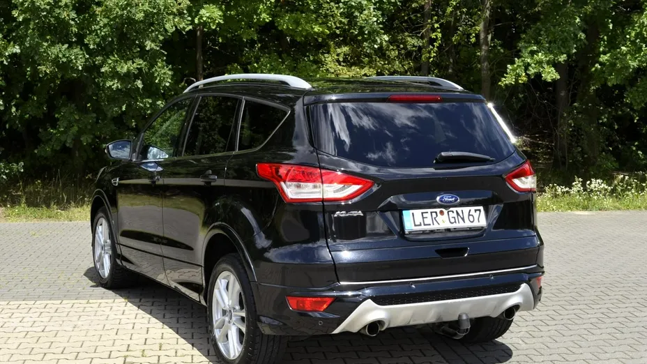 FORD Kuga -