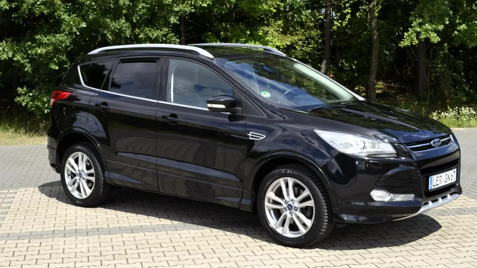 FORD Kuga -