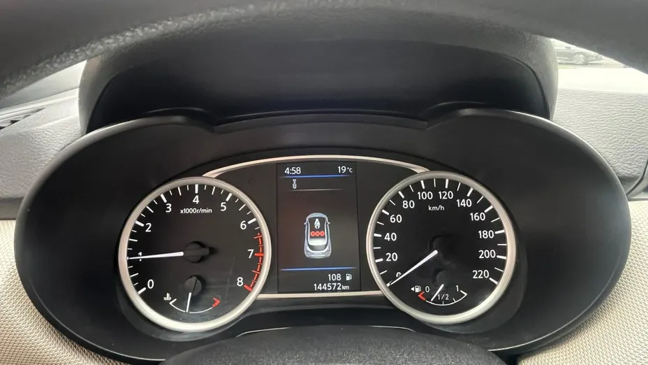 NISSAN Micra -