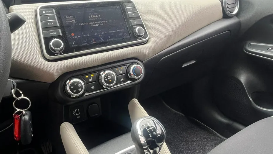 NISSAN Micra -