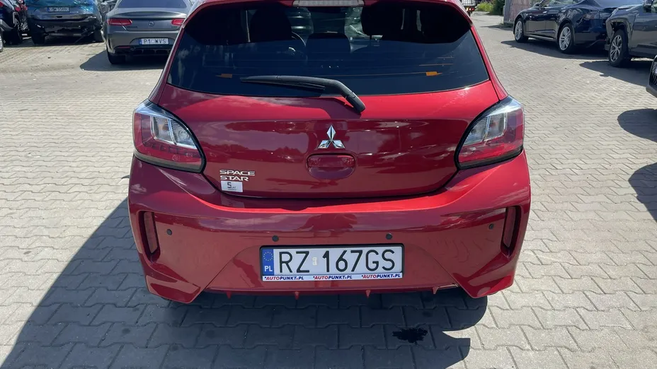 MITSUBISHI Space Star -