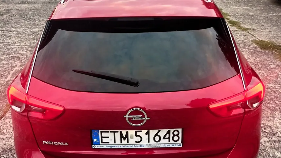 OPEL Insignia -